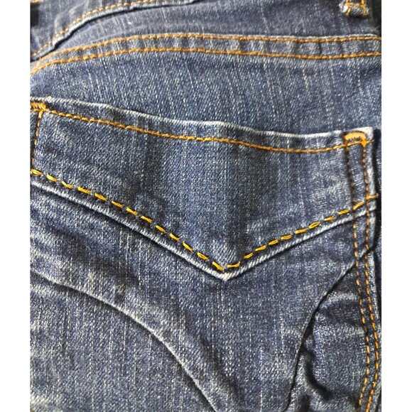 Levis Womens 512 Perfectly Slimming Straight Leg Capri Denim Jeans Size 8 Made I - Picture 11 of 11